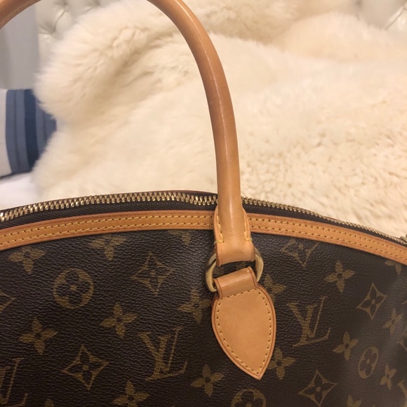 Louis Vuitton Monogram Horizontal Lockit Bag - Picture 5 of 13